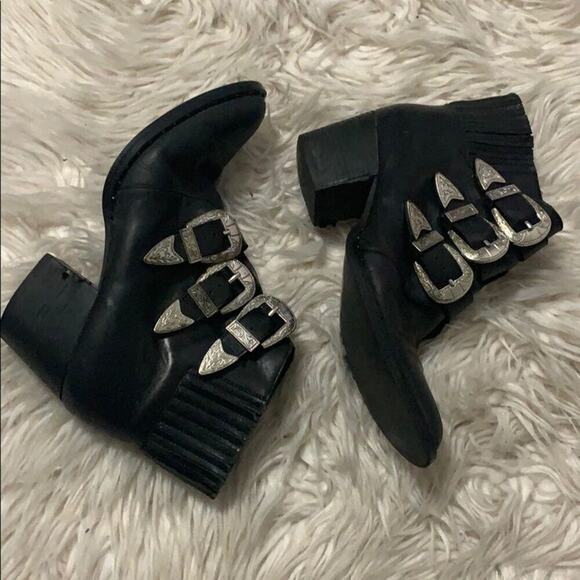ASOS LEATHER BUCKLE BLACK BOOTS SIZE 5‎ - Picture 1 of 7